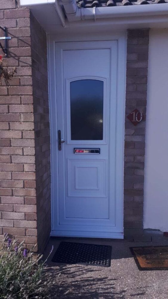 White uPVC back door in Walton-on-the-Naze, Essex by A&E Window Doctor